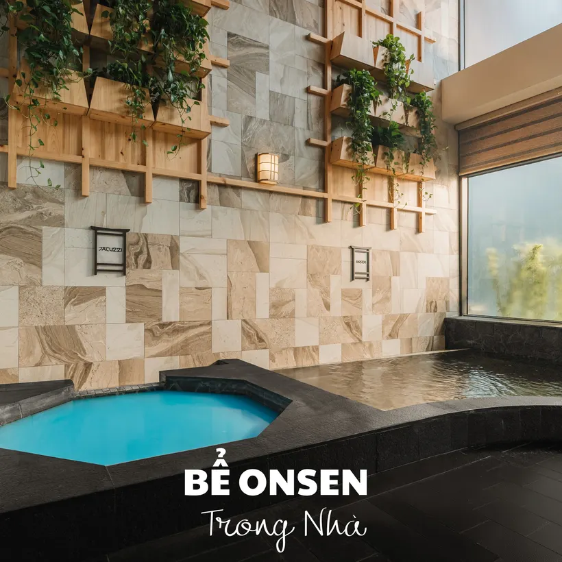 Bể Onsen trong nhà