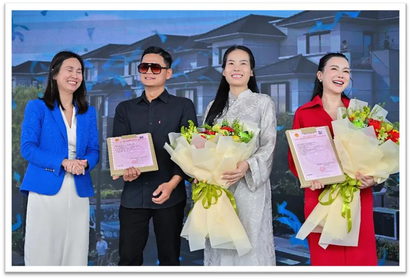 Cư dân GLADIA BY THE WATER nhận giấy chứng nhận trong đợt bàn giao đầu tiên
