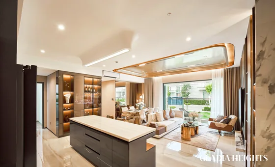 Ảnh thực tế phòng khách và bàn ăn căn hộ mẫu 3 phòng ngủ Gladia Heights