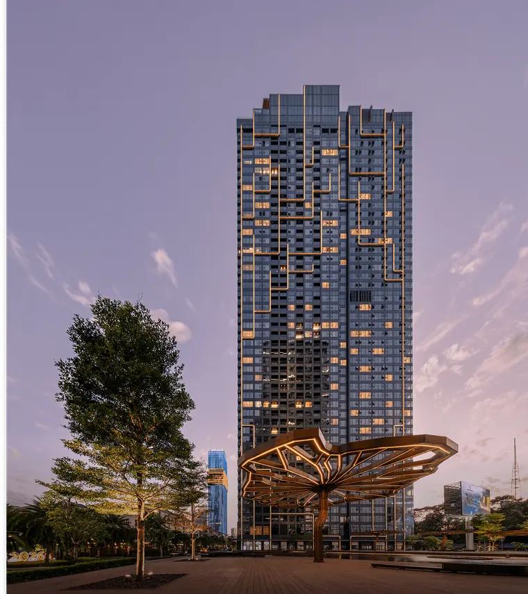 Tòa tháp căn hộ Marriott Residences – The Prime Collection tại Grand Marina Saigon lúc hoàng hôn (ảnh minh họa)