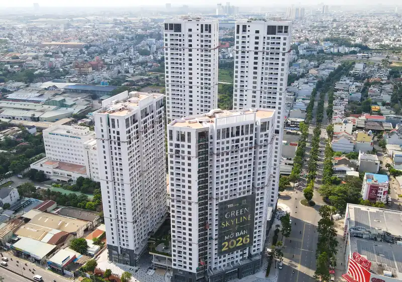 Sản phẩm thật: công trình Green Skyline thực tế tháng 03/2026, 4 tháp 28–40 tầng đã cất nóc và đang hoàn thiện