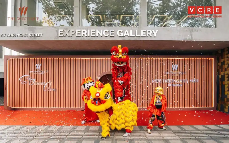 Khai trương nhà mẫu bán hàng The Westique Residences ngày 01/08/2026, múa lân trước Experience Gallery