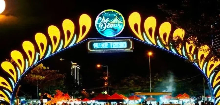 Vincom Plaza, chợ đêm và chợ đặc sản 3 miền tại Vinhomes Green Paradise